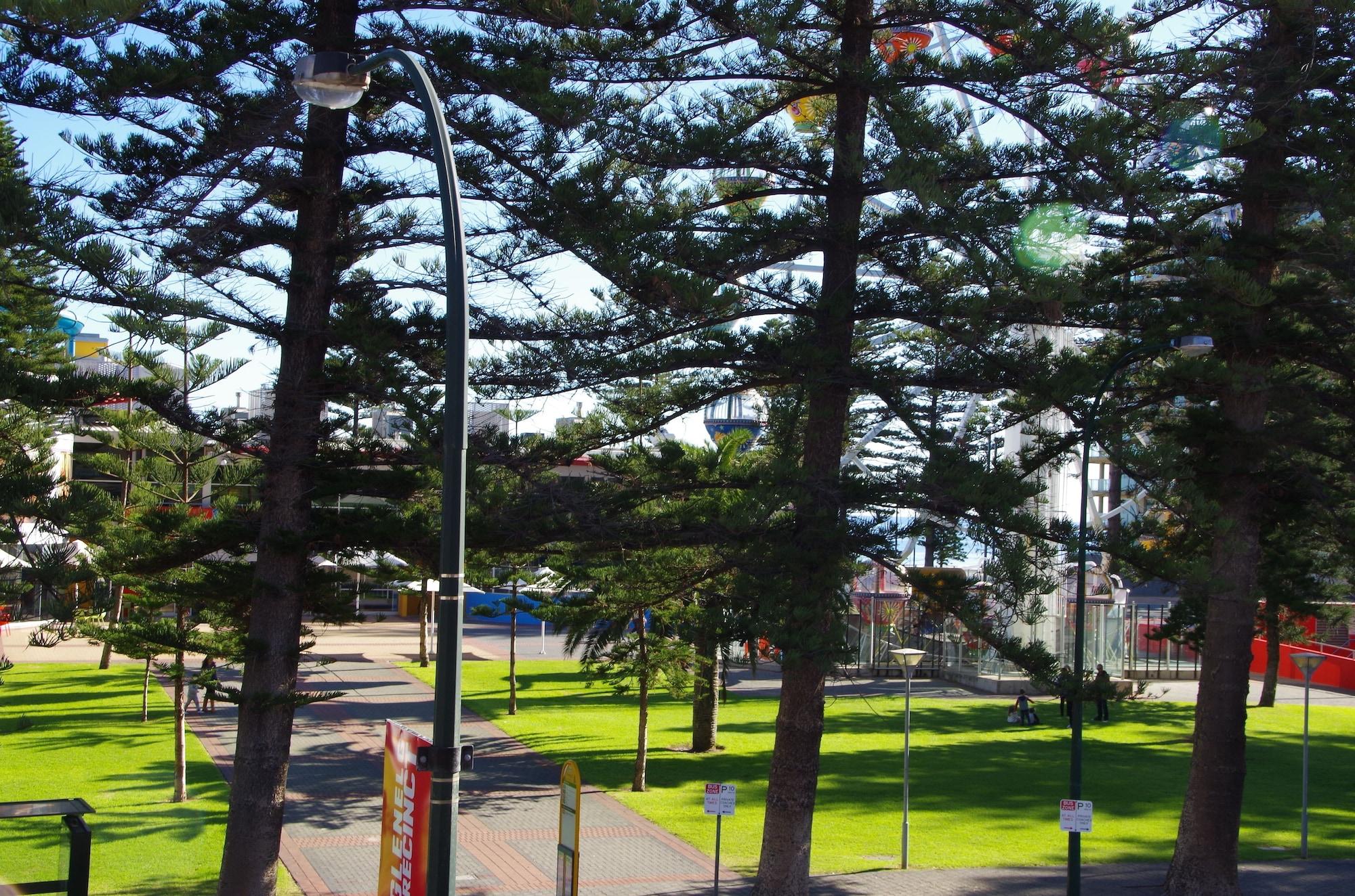 Ensenada Motor Inn And Suites Adelaide Esterno foto