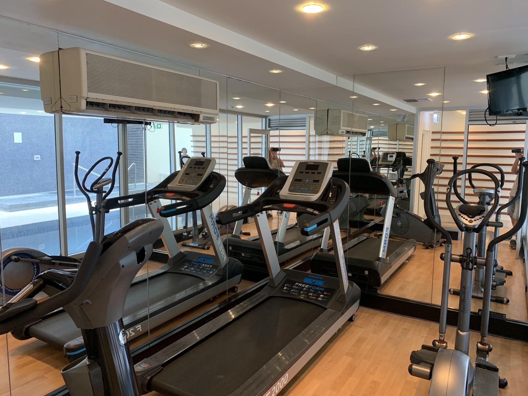 Ensenada Motor Inn And Suites Adelaide Esterno foto